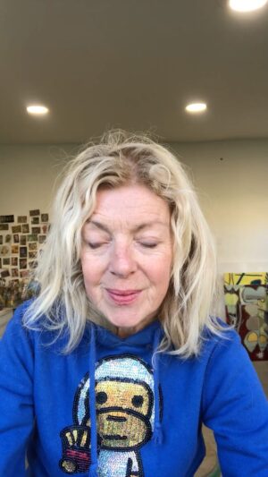 Luce Mouchel Instagram - So Lulu, épisode no 20. 

Aujourd’hui, Lulu vous parle de l’intérieur.