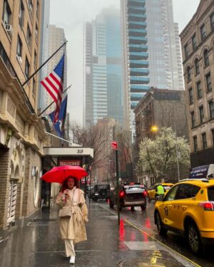 Lucia "Ginger" Molčányiová Instagram - NYC🗽🇺🇸
1. Gave myself a proper dance training at legendary @bdcnyc 
2. Rainy day in Manhattan
3. Went to see the musical @bookofmormon by South Park creators on Broadway and I absolutely loved it! 
4. Central Park
5. ✌🏻🌸☮️
6. The city that never sleeps
7. Times Square crazyness with my sister
8. Cinema
9. Met my sis @lenkamolcanyiova in Boston, MA
10. Hangig with these super talented darlings from Slovakia in Boston

#NYC #NewYork #NewYorkCity #Boston #Dancer #Broadway #Travel #Traveling #Dance