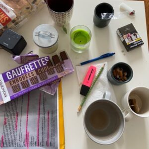 Lucie Fagedet Instagram - A la table