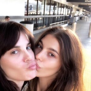 Lucila Solá Instagram - Fact: Goodbyes Never Get Easier. Come back to me!!! 🤷🏻‍♀️