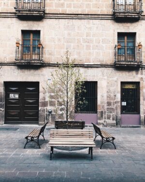 Lucy Luna Instagram - Yo sólo me quedo donde puedo crecer. 
Aplica para lugares. Trabajos. Personas. •
▪️▫️▪️Picture: Morelia. February 2018. ▪️▫️▪️