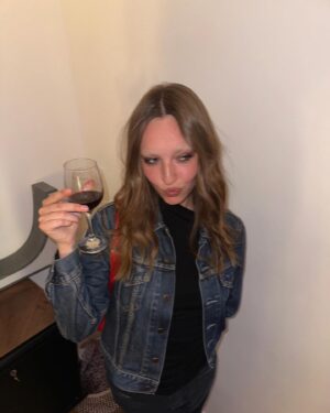 Ludmilla Makowski Instagram - Before🍷