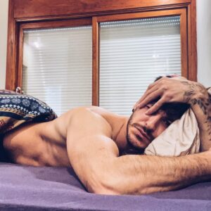 Luis Cepeda Instagram - Buenas tardes