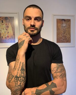 Luis Coppini Instagram - Casting!