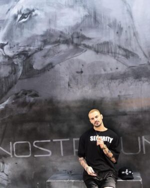 Luis Coppini Instagram - Certas coisas que acontecem em nossas vidas que ninguém pode tirar de nos! A cultura família não se herda, conquista-se. Bom dia nesse lugar FOD* 🤟