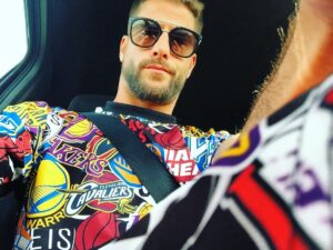 Luis Fernández Instagram - Buenos días! #pijama #nba #pam💥🔫