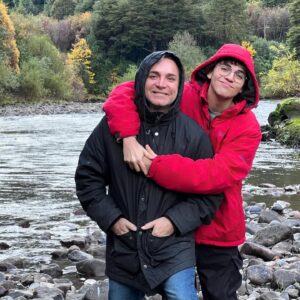 Luis Jara Instagram - PADRE E HIJO.  IMBORRABLE VIAJE JUNTO A MI QUERIDO @cristobal_jara440 #coyhaique.  Momentos vividos como los que viví junto a mi viejo.