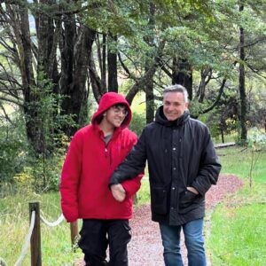 Luis Jara Instagram - PADRE E HIJO.  IMBORRABLE VIAJE JUNTO A MI QUERIDO @cristobal_jara440 #coyhaique.  Momentos vividos como los que viví junto a mi viejo.