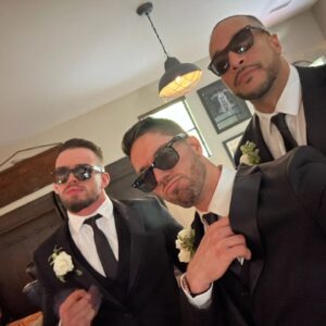 Luis Martinez Instagram - The boys! 🤘