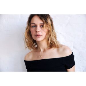 Luise Heyer Instagram - Photo by
@photographed_berlin @janinemarold and @silkezeitzmakeup
#portrait