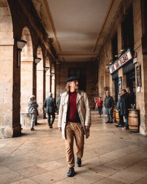 Luka Peroš Instagram - "When in Bilbao...." 

The pleasure of exploring the beauties, traditions, customs, delicacies and vibe of Bilbao was spectacular. My dear hosts @itziarituno and @visitbiscay showed me how precious Biskaia and Bilbao are. Thank you for having me... 

It is just so easy to fall in love... ❤️

#visitbiscay #txapela #Gilda #freespirit #foodie #lovetotravel #gorkaizagirre #illbeback 
Photo- @kubephoto 💪