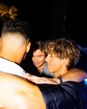 Lukas Gage Instagram - Acqua di hotties @armanibeauty #Acquadigio