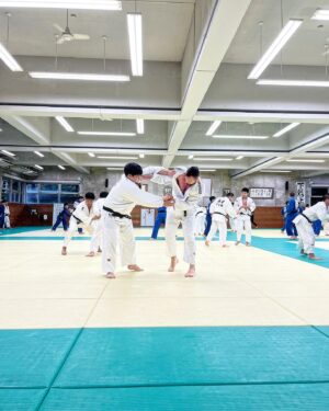 Lukáš Krpálek Instagram - Děkuji Japonsko 🇯🇵⛩️🙏🏼
.
Mám za sebou důležitou část přípravy, kterou teď už jen maximálně vyladit v Praze, abych se dokonale naladil na jeden z vrcholů letošního roku. 🏆✊🏼🇨🇿
.
#Judo #czechjudo #roadtoparis2024 #olympic #ippongear #uppower #unlimitedperformance #svijany #moraviasteel #underarmour #autohorejsekgroup #spartaagency #uafamily #agel #vscvictoria @daada_92 @pprovazek