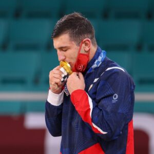 Lukáš Krpálek Instagram - ⭐️𝗗𝗘𝗙𝗘𝗡𝗗𝗜𝗡𝗚 𝗖𝗛𝗔𝗠𝗣𝗜𝗢𝗡𝗦 🥇 🏆 ⭐️

These European athletes achieved GOLD in their respective weight categories at the Tokyo 2020 🎌Olympics 

🟨 Team France 🇫🇷

🟨 Distria KRASNIQI 🇽🇰 -48kg* (now competing in -52kg)

🟨 Nora GJAKOVA 🇽🇰 -57kg

🟨 Clarisse AGBEGNENOU 🇫🇷 -63kg

🟨 Lasha BEKAURI 🇬🇪 -90kg

🟨 Lukas KRPÁLEK 🇨🇿  100kg 

#Olympics #OlympicChampion #Judo #EuropeanJudo #Paris2024