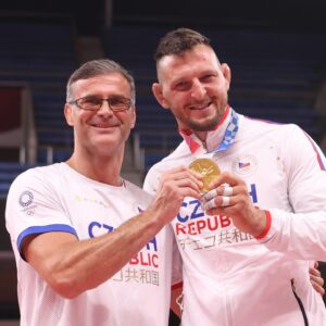Lukáš Krpálek Instagram - ⭐️𝗗𝗘𝗙𝗘𝗡𝗗𝗜𝗡𝗚 𝗖𝗛𝗔𝗠𝗣𝗜𝗢𝗡𝗦 🥇 🏆 ⭐️

These European athletes achieved GOLD in their respective weight categories at the Tokyo 2020 🎌Olympics 

🟨 Team France 🇫🇷

🟨 Distria KRASNIQI 🇽🇰 -48kg* (now competing in -52kg)

🟨 Nora GJAKOVA 🇽🇰 -57kg

🟨 Clarisse AGBEGNENOU 🇫🇷 -63kg

🟨 Lasha BEKAURI 🇬🇪 -90kg

🟨 Lukas KRPÁLEK 🇨🇿  100kg 

#Olympics #OlympicChampion #Judo #EuropeanJudo #Paris2024