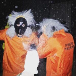 Luke Benward Instagram - Who knew Halloween in LA was so snowy
📷: @patrickhoelck