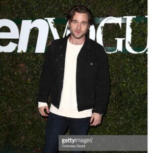 Luke Benward Instagram - @teenvogue #younghollywood 
@movado