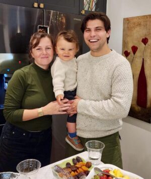 Luke Bilyk Instagram - Will you please tell Santa that instead of presents this year, I just want… snow. Happy holidays to all!!!
