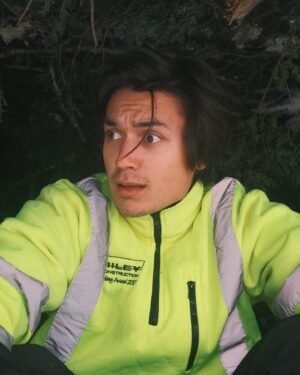 Luke Eich Instagram - outdoor boys who? 👏👏👏 new video surviving in the snow out on YouTube now