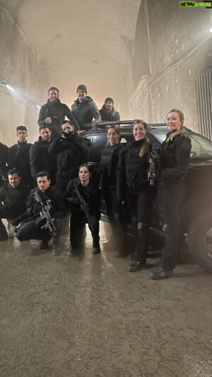 Luke Kleintank Instagram - Thank you to our incredible stunt  team for an action packed Season 2 of @fbicbs #fbiinternational 
Check out this action reel created by our badass stunt coordinators @kenbarefield and @rick_marcus  Shout out to all #FBI fans for the continued support!