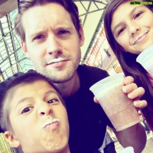 Luke Kleintank Instagram - Drinking butter beer at universal Harry Potter land! #mustache
