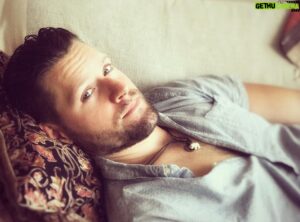 Luke Kleintank Instagram - Days off! #relax photo credit @alexakdavalos