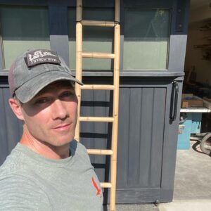 Luke Macfarlane Instagram - Keeping busy on Sunday... feeling primitive