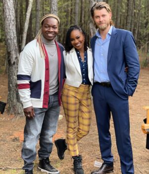 Luke Mitchell Instagram - Enemies onscreen, friends offscreen. An absolute pleasure working with these two gems! ❤️🙏 @omono.okojie @theofficialchrislee #Legacies