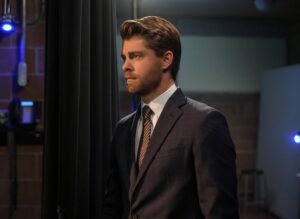 Luke Mitchell Instagram - 2nd last episode of the season tonight!! The 💩 hits the fan!! #TheRepublicOfSarah 9/8c #TONIGHT on @TheCW 😱😱