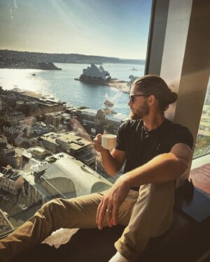 Luke Mitchell Instagram - Coffee high 😎 @originxcoffee 

📸: @rebeccaebreeds