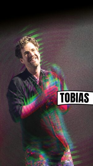 Luke Mockridge Instagram - Tobias 🙏🏻😂

#comedydeutschland #comedyliveshow #humor #funny #lustig #comedy #lustiges #lukemockridge #deutschland