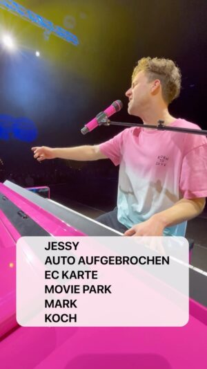 Luke Mockridge Instagram - Impro-Song für J-E-S-S-Y 

T R I P P Y jetzt überall auf Tour 🔥