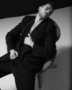 Luke Newton Instagram - Suited & booted @wwd