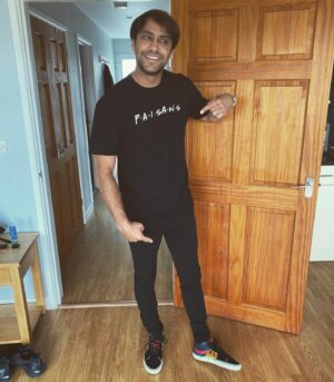 Luke Pasqualino Instagram - F.R.I.E.N.D.S (Colour co-ordination on point even if i do say so myself)