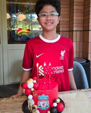 Lukman Sardi Instagram - B'day lunch Akira ❤️❤️🙏🙏