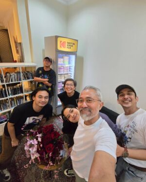 Lukman Sardi Instagram - Fun night.. reuni Borderless Fog/Kabut Berduri. 🤍🤍, and C u soon.