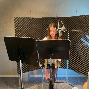 Lumi Pollack Instagram - Can’t wait to share the new project I’m recording! 😁 #netflix #vo #animatedseries