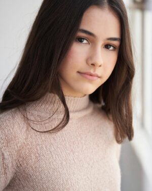 Lumi Pollack Instagram - 📸📸📸

@matt_kallish 
@makeup_by_kristine_
