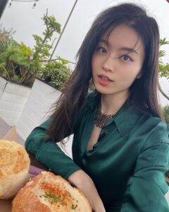 Actress Luna Fujimoto HD Instagram Photos and Wallpapers September 2023