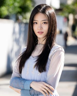 Luna Fujimoto Instagram - 日本用の宣材写真をリニューアル✨
これから日本での活動も増やしていけるように頑張ります！

Updated my headshots for Japan. The style is quite different from America