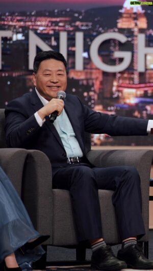 Lung Hor Instagram - 您們中國人霸道啊！
🎬 完整影片請至薩泰爾娛樂 YouTube 收看

點擊 @str_network 主頁連結
訂閱賀瓏夜夜秀最新消息🔔

#王志安 @mrwangzhian 
#賀瓏 @hellohorlung
#賀瓏夜夜秀 #休息一下馬上回來