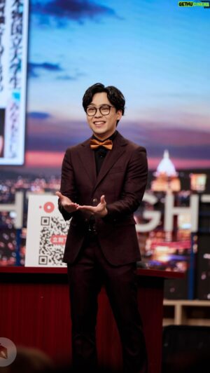Lung Hor Instagram - 2024最有趣冷門政黨 Top5
🎬 完整影片請至薩泰爾娛樂 YouTube 收看

點擊 @str_network 主頁連結
訂閱賀瓏夜夜秀最新消息🔔

#賀瓏 @hellohorlung
