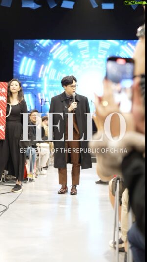 Lung Hor Instagram - 中華民國美學時尚走秀💃🏻
🎬 完整影片敬請鎖定薩泰爾娛樂 YouTube

點擊 @str_network 主頁連結
訂閱賀瓏夜夜秀最新消息🔔