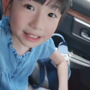 Luo Fei Chang Instagram - 謝謝劇組美麗小p的安排
讓我們坐到很疼扉扉的劇照師
“Blue叔叔”的車車轉場
Blue叔叔還讓扉扉點歌
實在太貼心啦❤️
#有人知道扉扉唱的歌嗎好多年前的歌🤗
