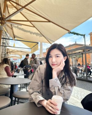 Lương Thanh Instagram - Là ngày đẹp trời mây xanh nắng vàng.. 🥰🥰🥰