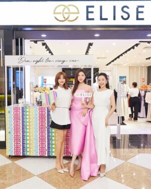 Lương Thanh Instagram - @elise_fashion 🖤