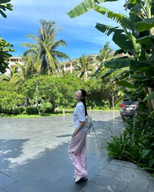 Lương Thanh Instagram - Xin chào Đà Nẵng 💚🌸