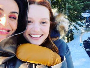 Lyne Renee Instagram - You’ve all been asking for a selfie with Jess from this season. Well, with the airing of episode 8 TODAY I’m finally able to share them! What a day that was! Such respect for crew and all who are there hours before and after us in freezing temps. I never once complained that day or mentioned cold in honor of them. We were very  lucky to have the sun that day but still. It was -14 C that beautiful early morning! #luckygirl #preparation #new #streaming #hulu  @jessicalaurasutton @motherlandtv @freeform #motherlandfortsalem