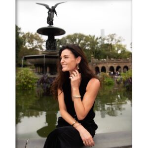 Lyne Renee Instagram - Thank you for having me be a part of the women’s committee in my favorite city in conservation of this beautiful park hosted by @davidyurman 💓
#davidyurman #centralpark #nyc 
#centralparkconservancy #temperleylondon #suit @temperleylondon 
Photographer: @leandrojusten