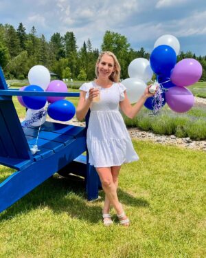 Lysanne Richard Instagram - ✨Aujourd’hui le 20 juin, on lance officiellement la saison touristique 2024 et surtout on célèbre le 20e anniversaire de @bleulavande !🎈🎂 L’entrée sur le site est gratuite pour l’occasion, venez-nous voir on vous attend. 🥳